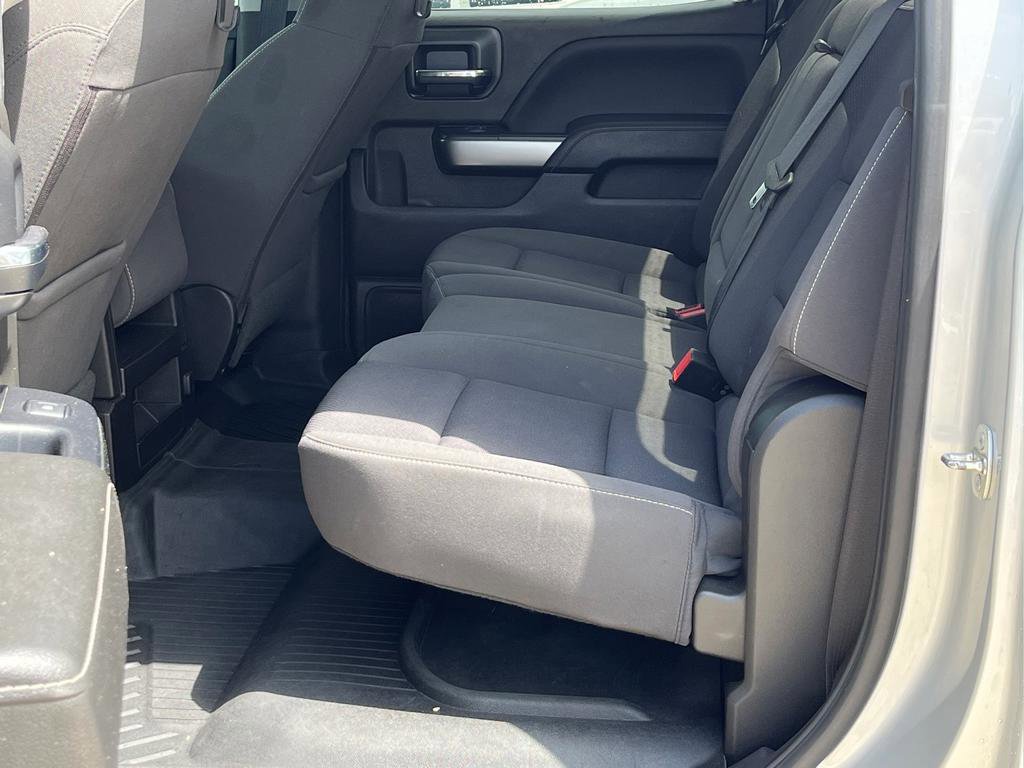 Used 2018 Chevrolet Silverado 1500 LT w/ Texas Edition RWD image 19
