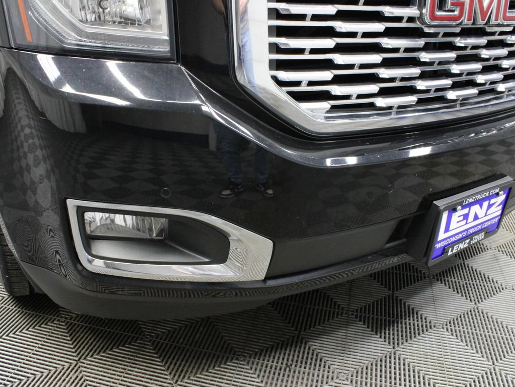 Used 2019 GMC Yukon XL Denali AWD/4WD image 48