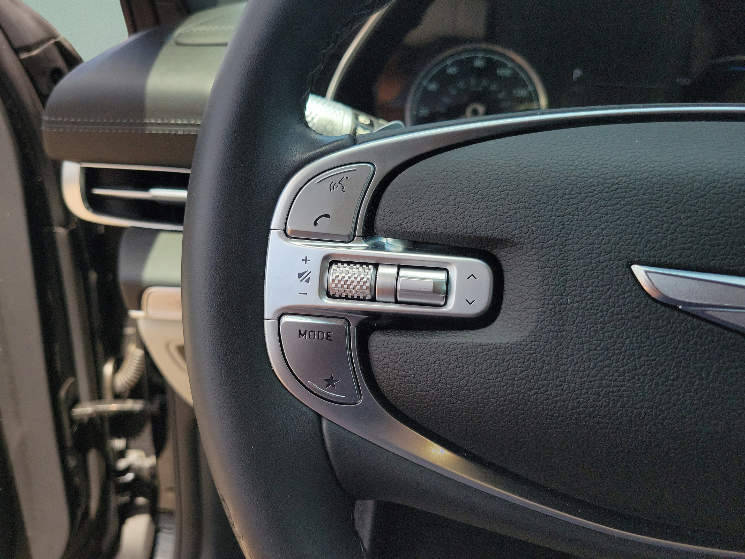 Used 2023 Genesis GV80 3.5T Advanced + AWD/4WD image 26