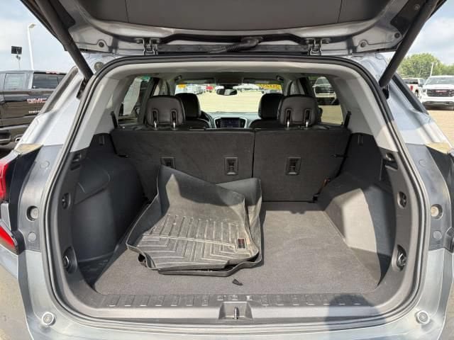 Used 2020 GMC Terrain SLT w/ Preferred Package AWD/4WD image 9