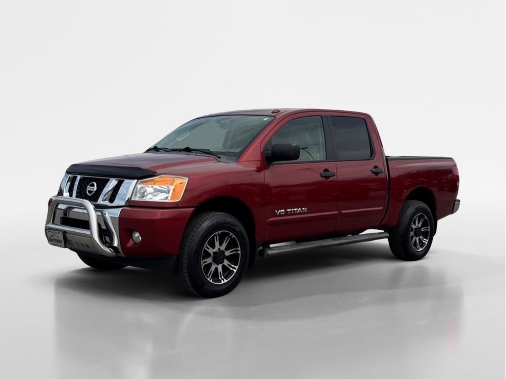 Used 2013 Nissan Titan SV w/ SV Value Truck Pkg AWD/4WD image 3