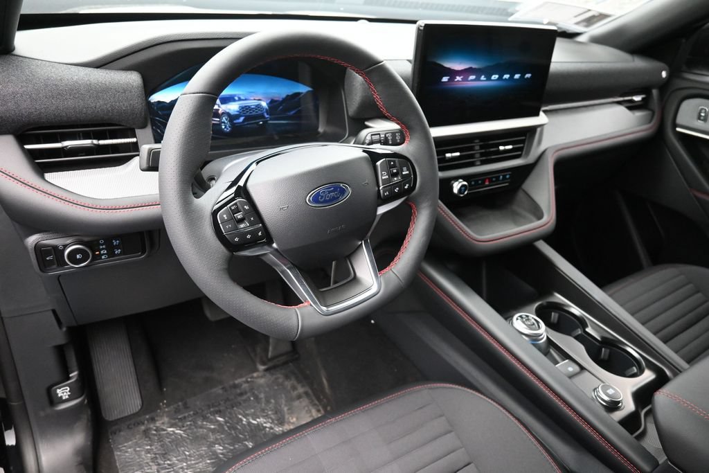 New 2026 Ford Explorer ST-Line RWD image 21