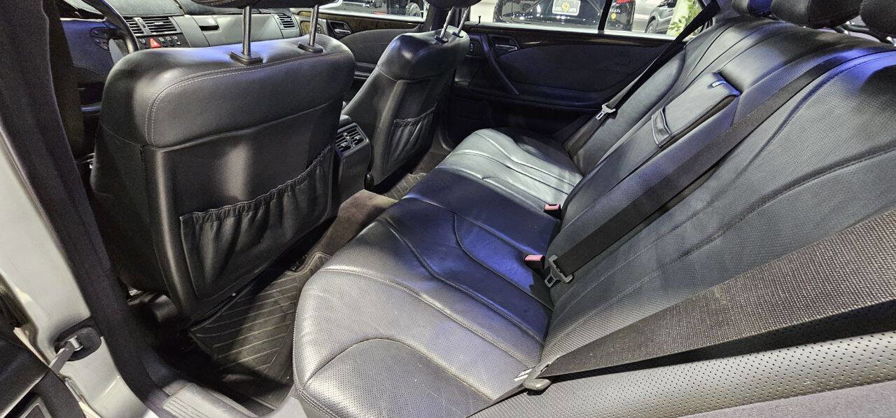 Used 2002 Mercedes-Benz E 55 AMG Sedan image 19