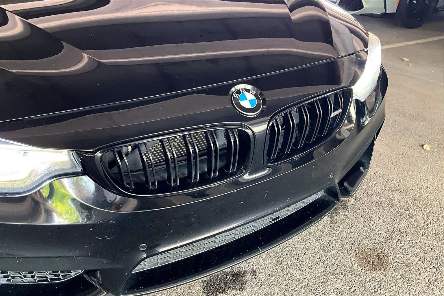 Used 2020 BMW M4 Coupe w/ Competition Package RWD image 29