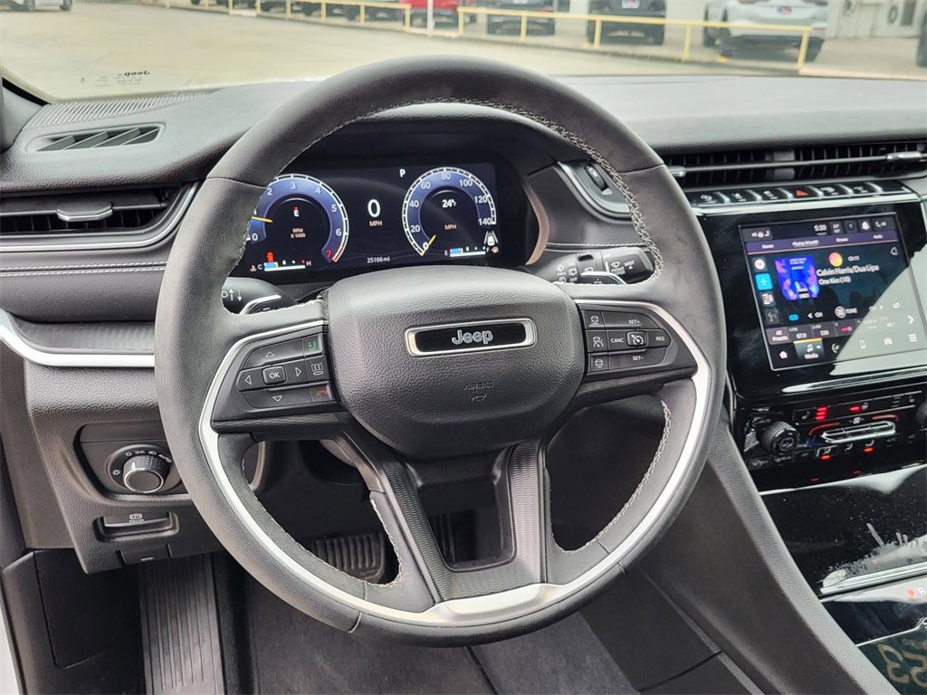 Used 2023 Jeep Grand Cherokee Altitude image 22