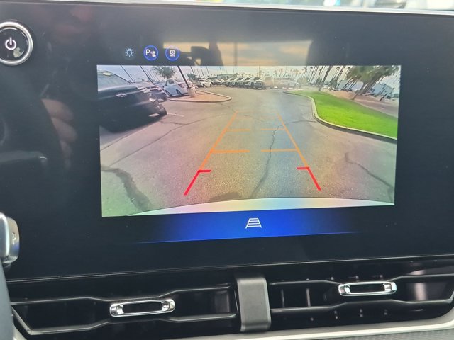 New 2027 Chevrolet Equinox LT w/ Midnight Edition FWD image 13