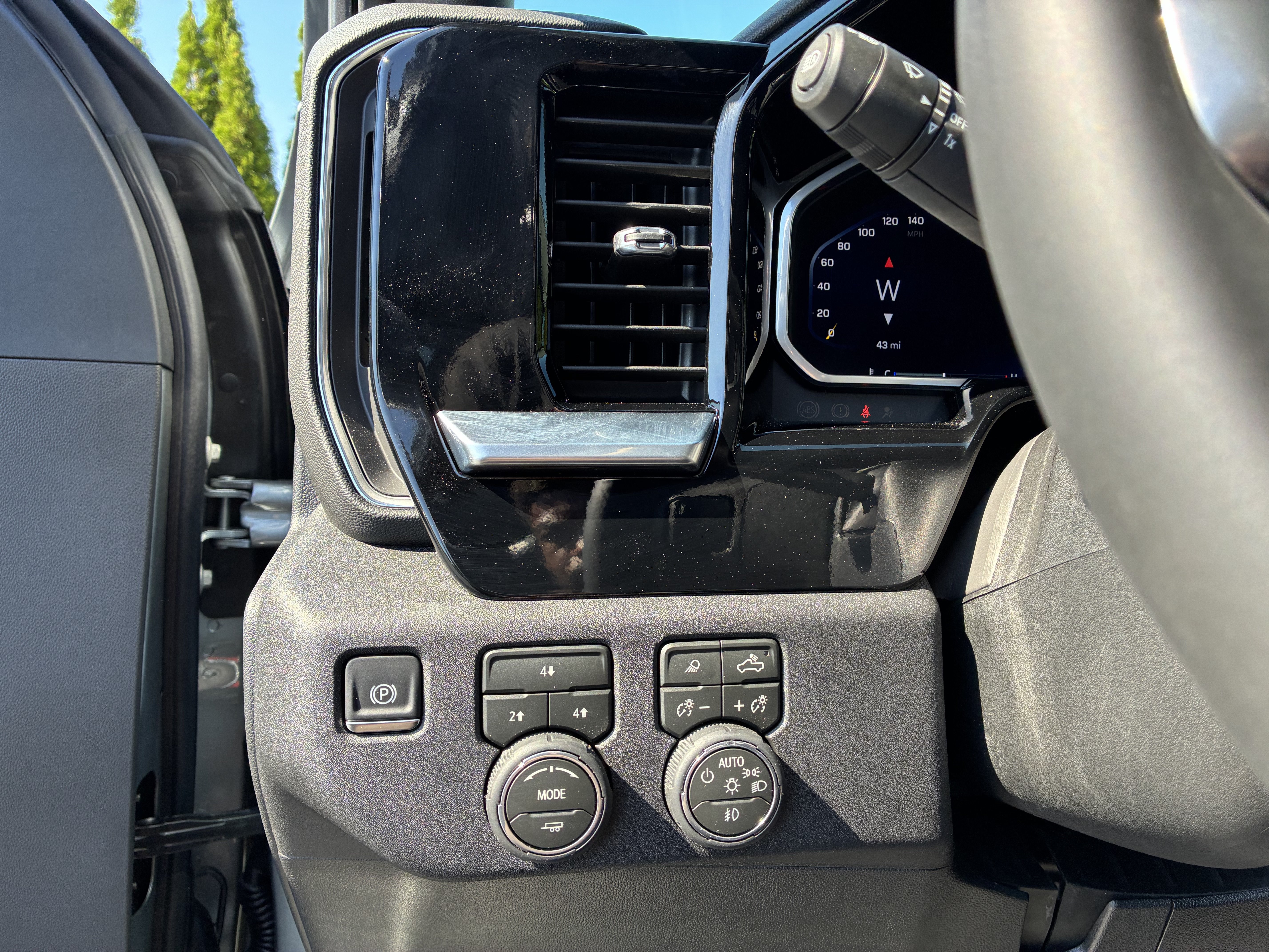 New 2026 Chevrolet Silverado 2500 LT w/ All Star Edition AWD/4WD image 28