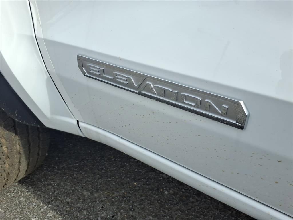 New 2026 GMC Canyon Elevation image 11