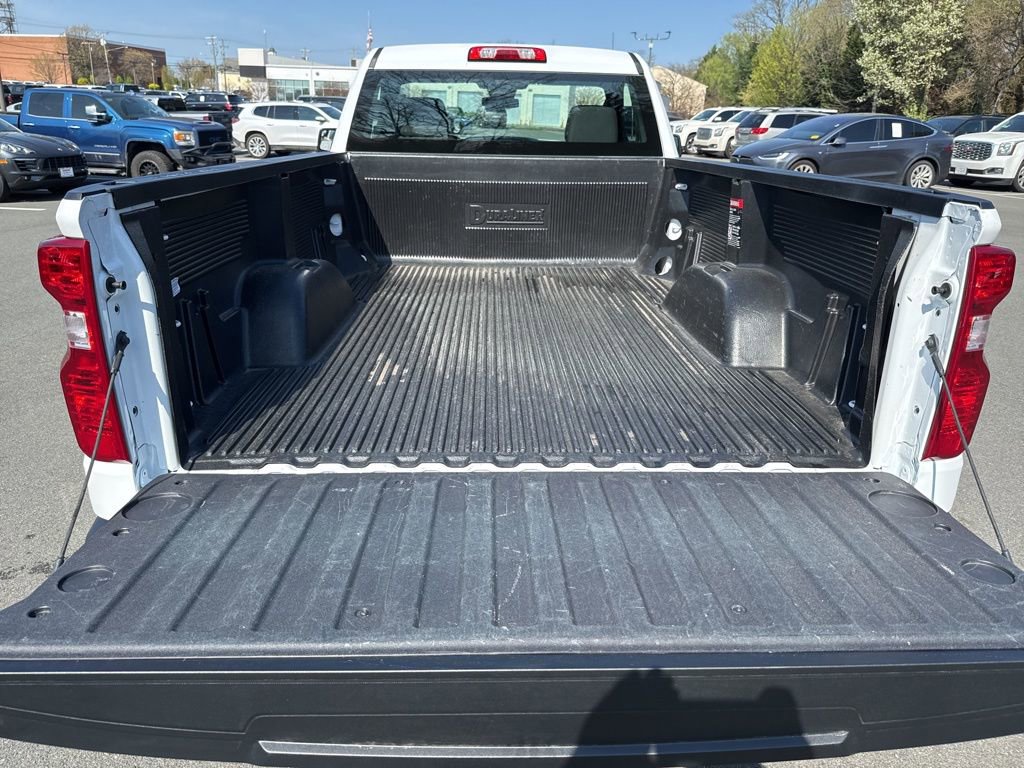 Used 2025 Chevrolet Silverado 1500 W/T RWD image 33