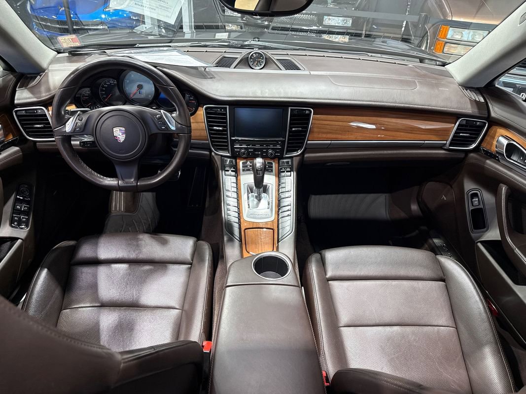 Used 2013 Porsche Panamera 4S image 91