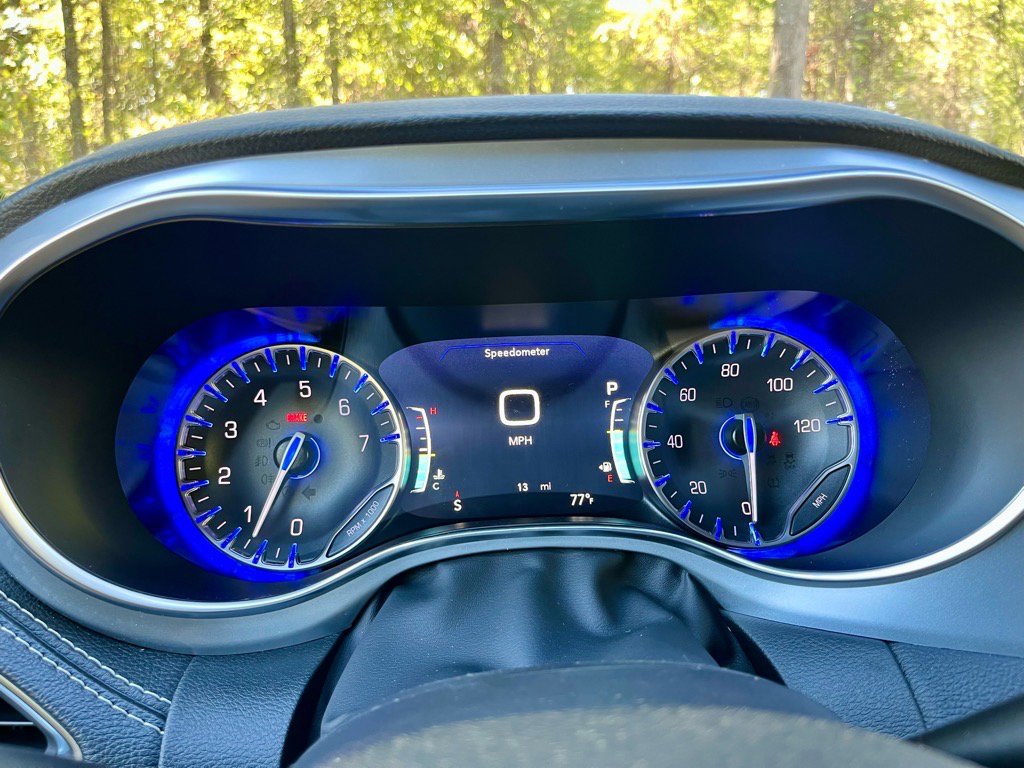 New 2026 Chrysler Pacifica Limited image 26