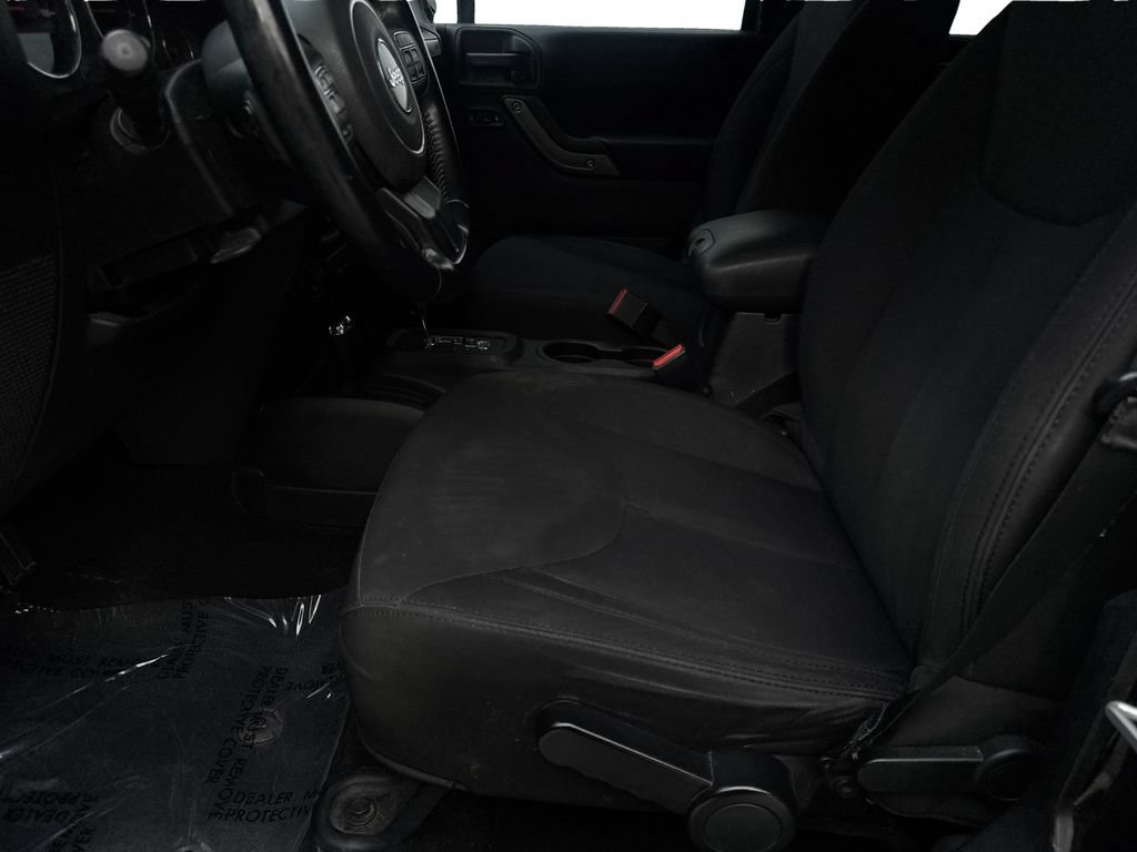 Used 2015 Jeep Wrangler Unlimited Sport w/ Quick Order Package 24S AWD/4WD image 21