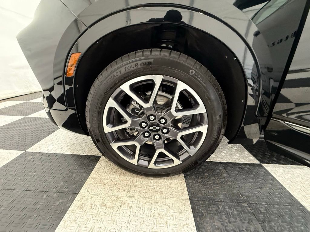 Used 2025 Chevrolet Blazer RS image 9