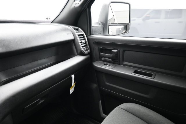 New 2027 RAM 3500 Tradesman AWD/4WD image 9