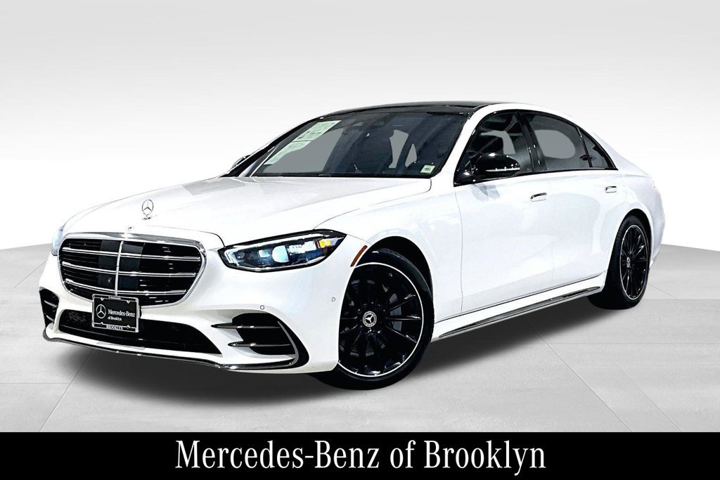 Used 2023 Mercedes-Benz S 580 4MATIC Sedan image 3