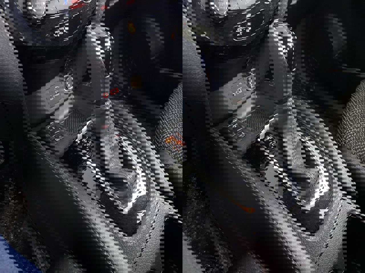 Used 2020 Nissan Rogue Sport SV w/ Technology Package image 17