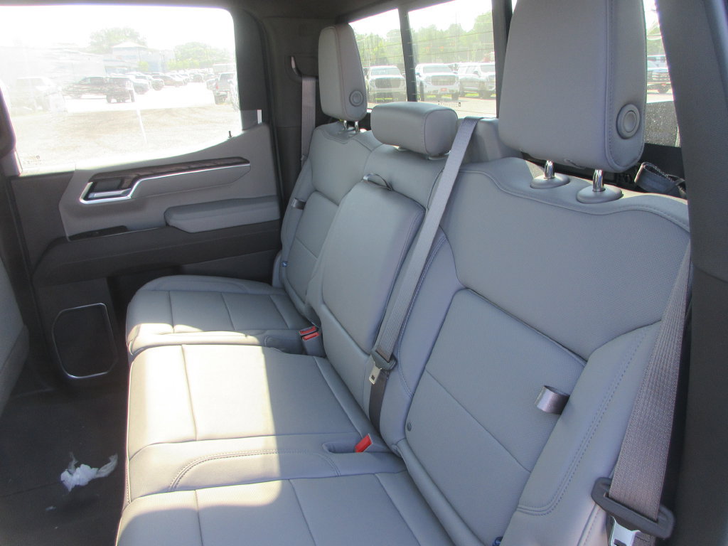 New 2026 GMC Sierra 1500 SLT w/ SLT Premium Plus Package AWD/4WD image 16
