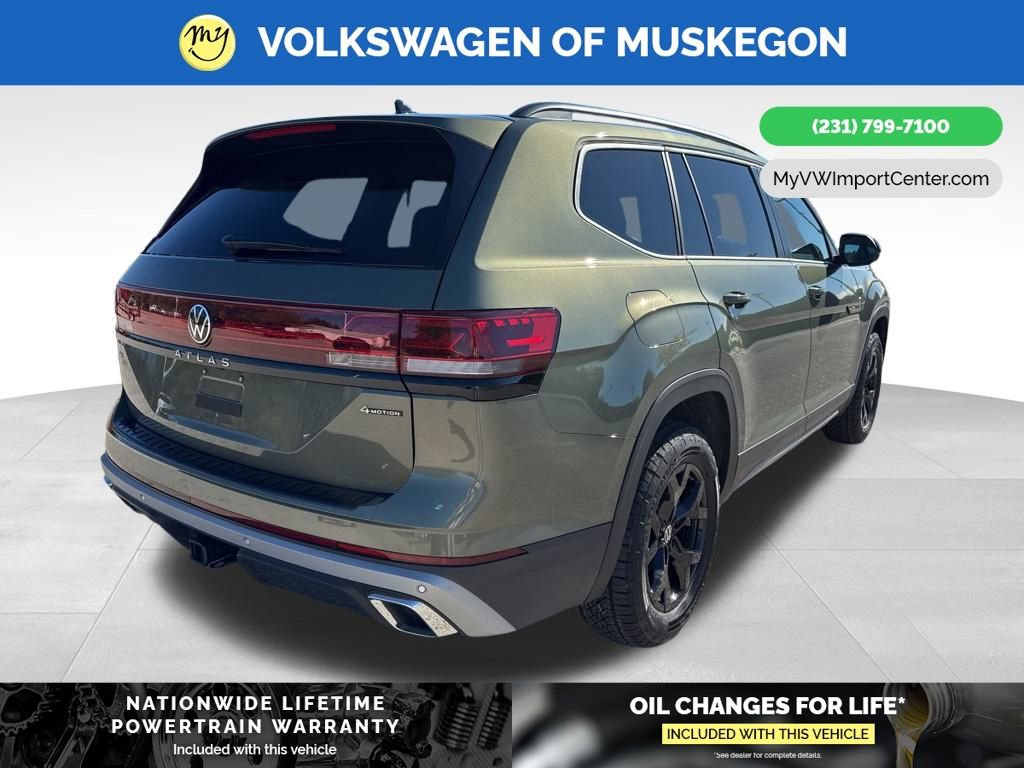 New 2026 Volkswagen Atlas Peak Edition image 7