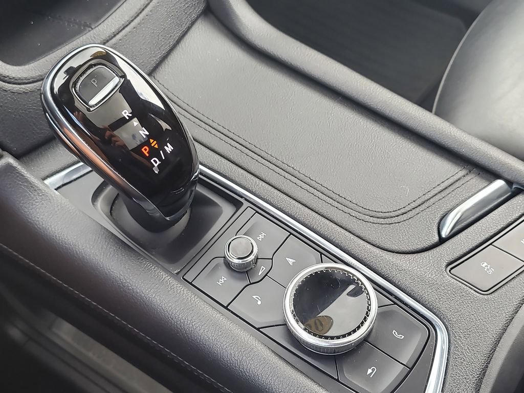 Used 2020 Cadillac XT6 Premium Luxury FWD image 28