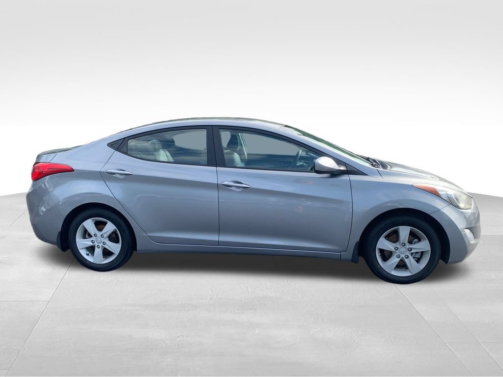 Used 2013 Hyundai Elantra GLS w/ Preferred Pkg FWD image 6