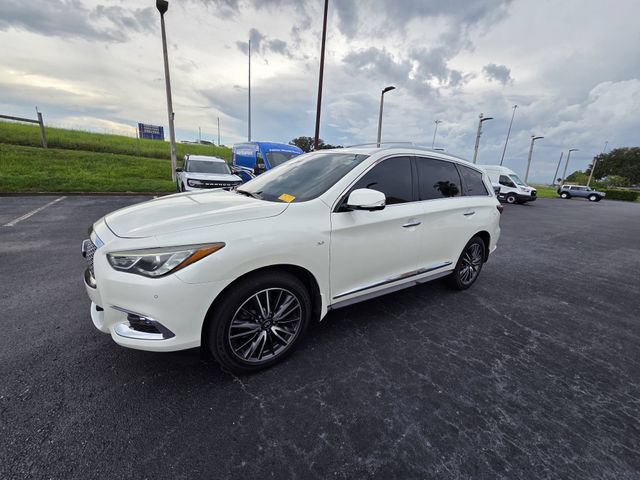 Used 2020 INFINITI QX60 Luxe w/ Sensory Package FWD image 9