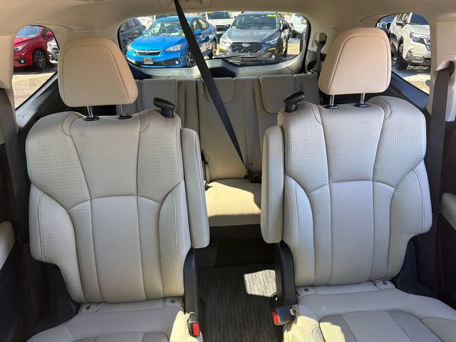 Certified 2025 Subaru Ascent Premium image 39