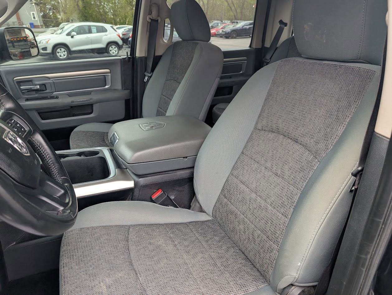 Used 2016 RAM 1500 Big Horn AWD/4WD image 5
