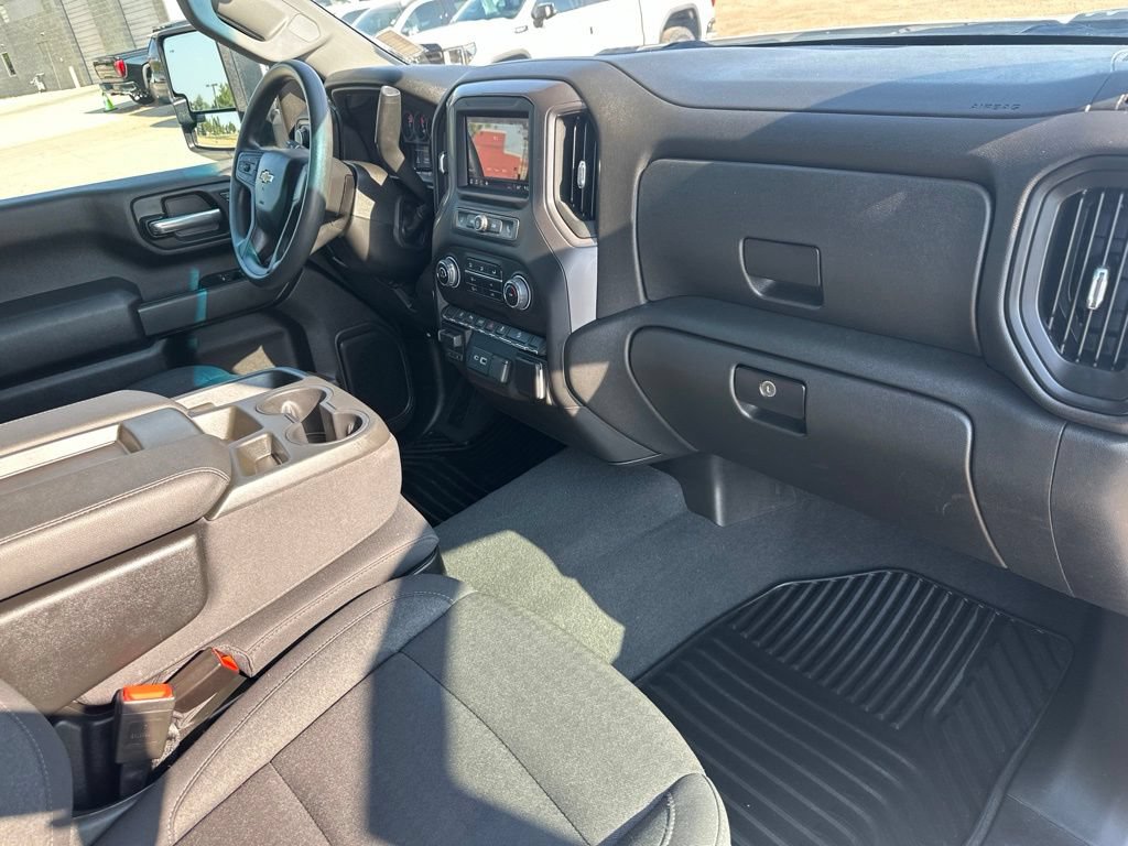 Certified 2024 Chevrolet Silverado 2500 Custom w/ Custom Value Package AWD/4WD image 26
