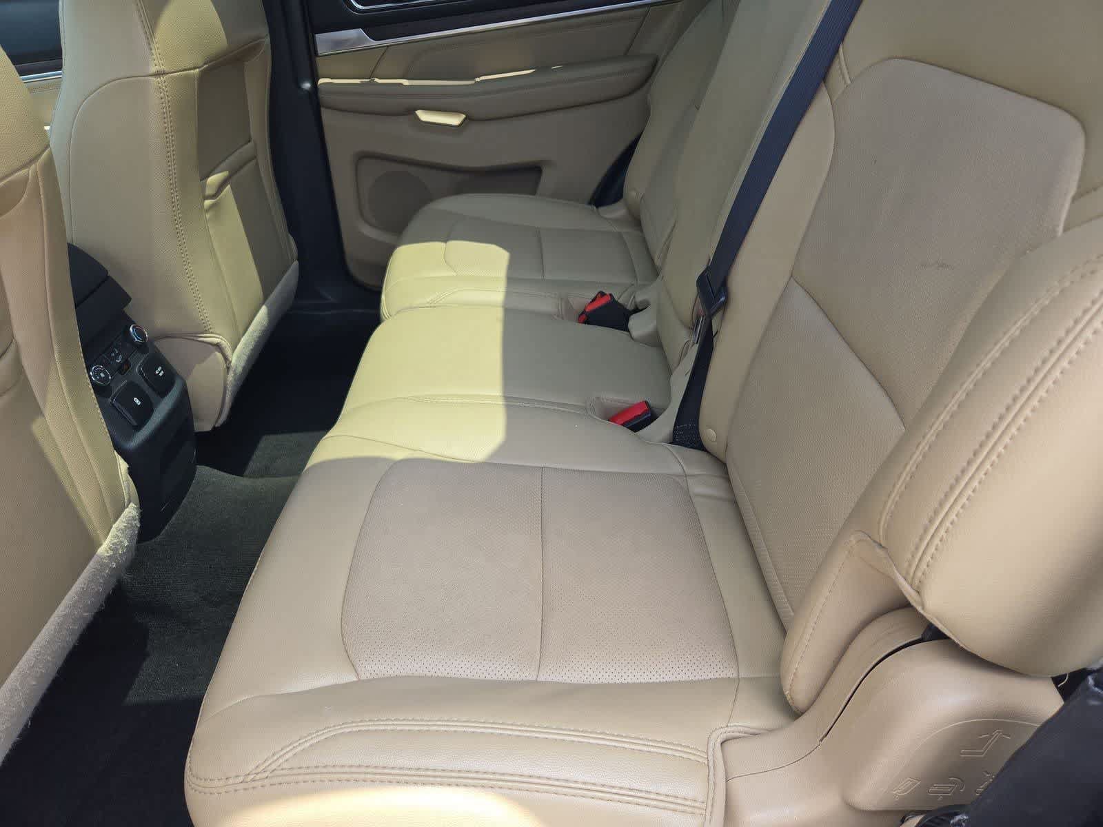Used 2017 Ford Explorer Limited FWD image 19