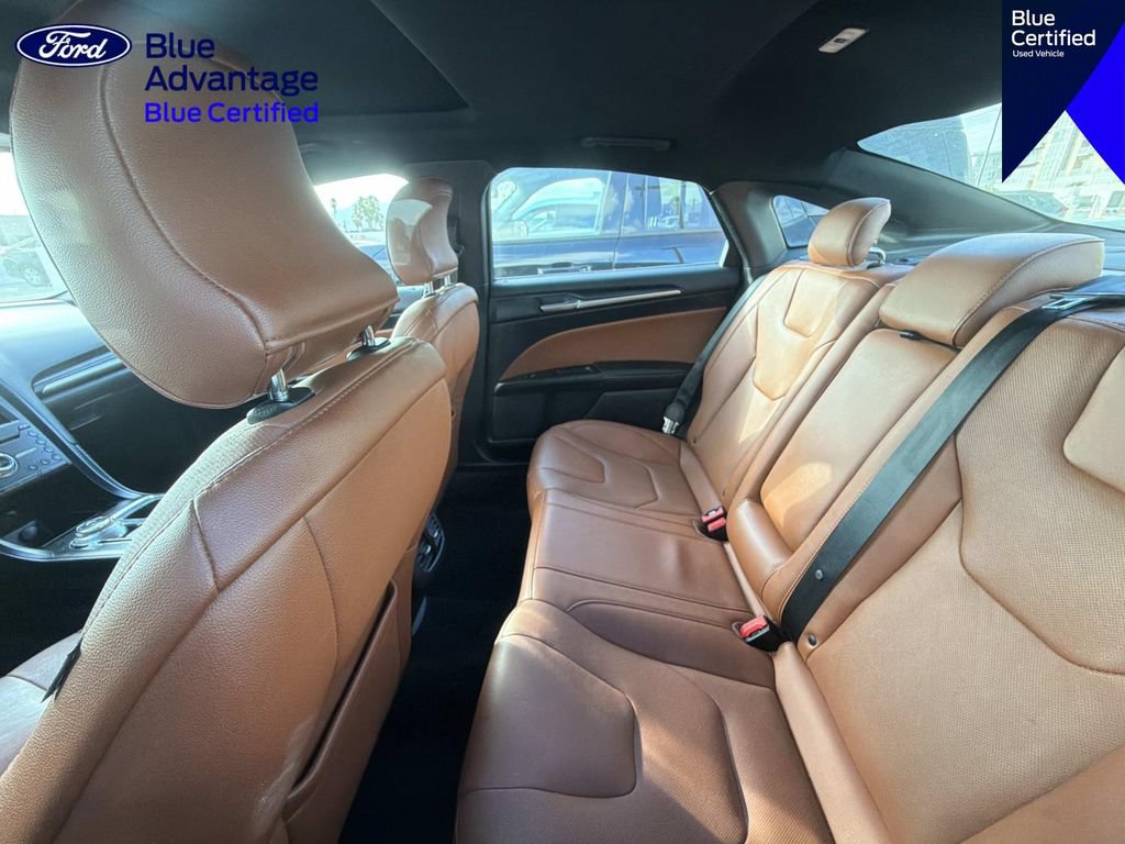 Used 2019 Ford Fusion Titanium FWD image 11
