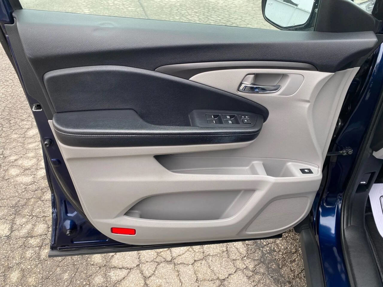 Used 2019 Honda Ridgeline RTL-T image 10