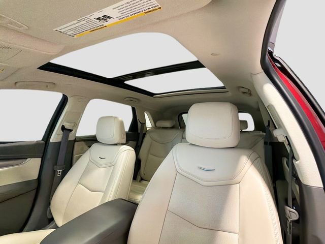 Certified 2018 Cadillac XT5 Luxury w/ Driver Awareness Package AWD/4WD image 20