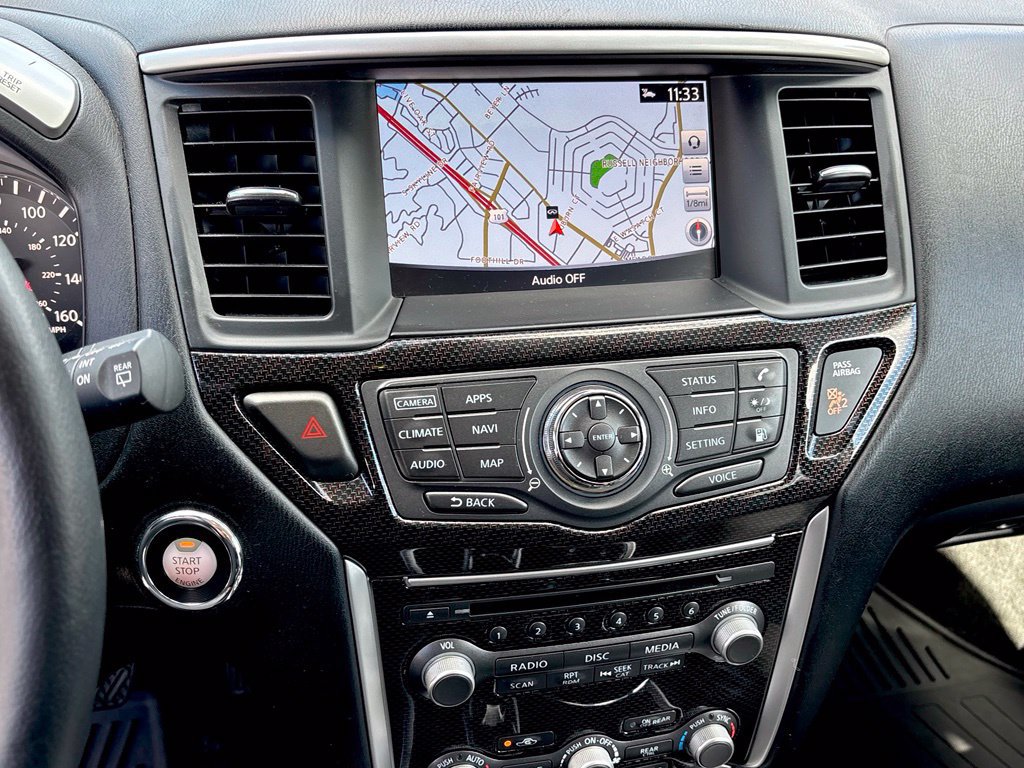 Used 2019 Nissan Pathfinder SL AWD/4WD image 19