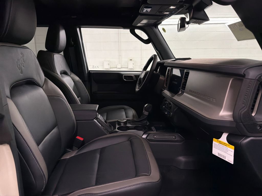 New 2026 Ford Bronco Outer Banks image 27