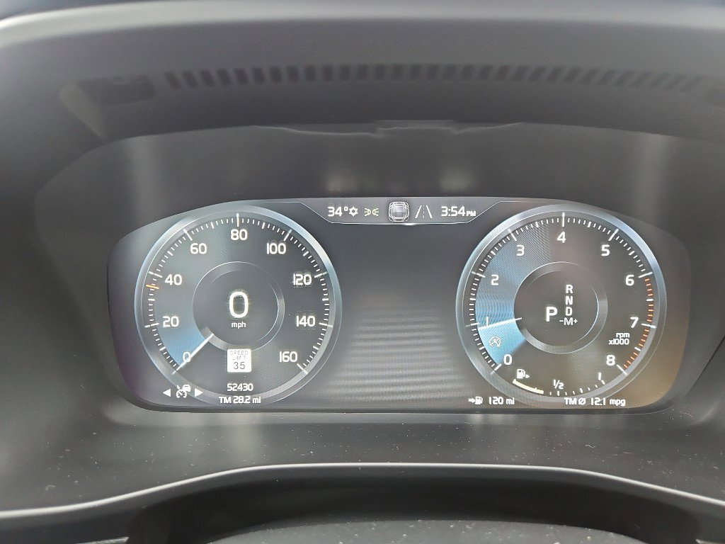 Used 2019 Volvo XC40 T5 Momentum image 25