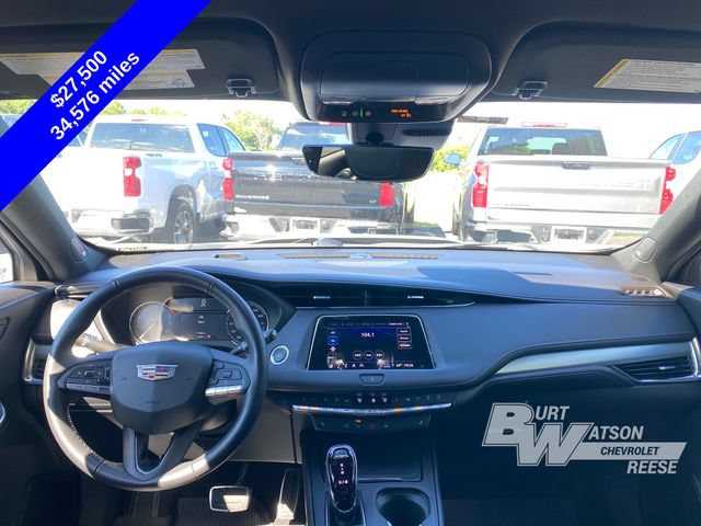 Used 2022 Cadillac XT4 Premium Luxury w/ Enhanced Visibility Package AWD/4WD image 21