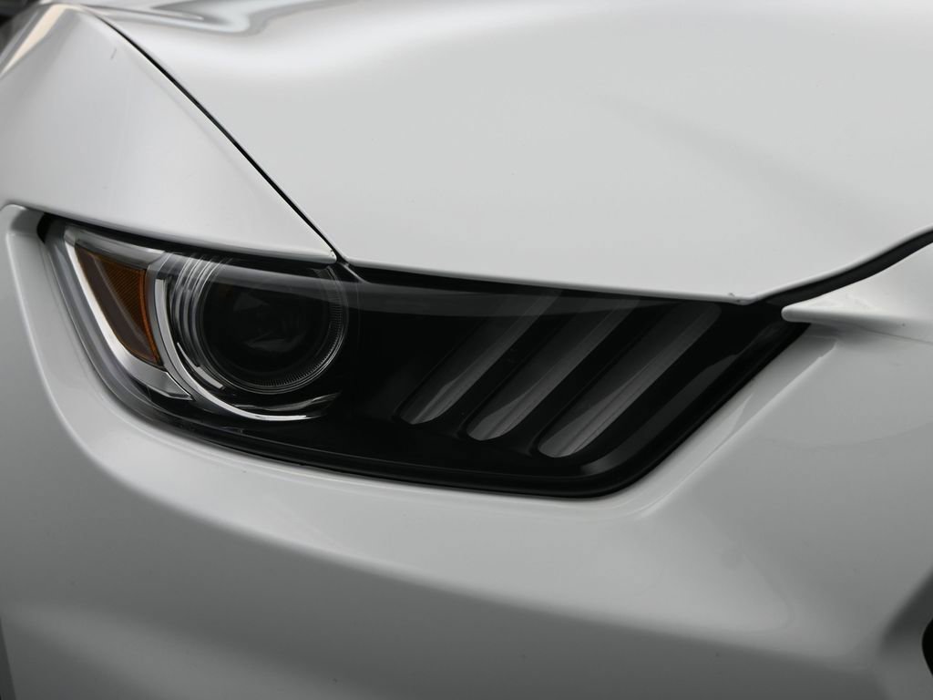 Used 2020 Ford Mustang Shelby GT350 w/ Technology Package image 15