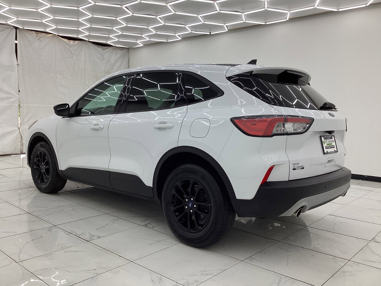 Used 2020 Ford Escape SE Sport AWD/4WD image 12