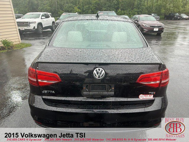 Used 2015 Volkswagen Jetta Sport FWD image 4
