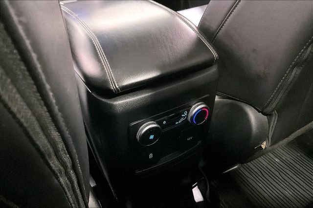 Used 2022 Ford Explorer XLT w/ XLT Sport Appearance Package image 10