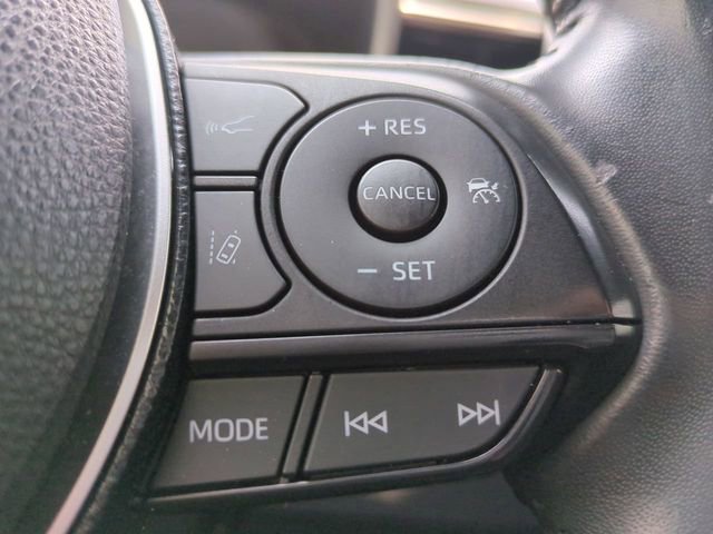 Used 2021 Toyota Corolla SE w/ Special Edition FWD image 25