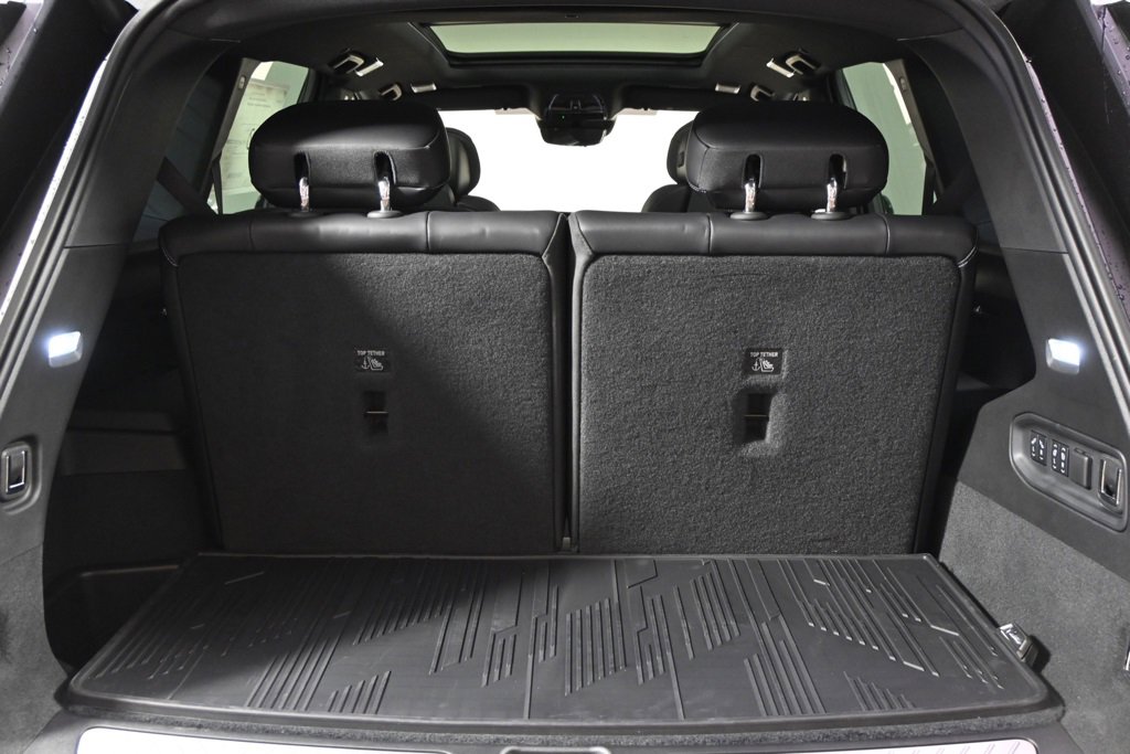 New 2026 Cadillac Vistiq Luxury w/ LPO, Floor Liner Package image 18