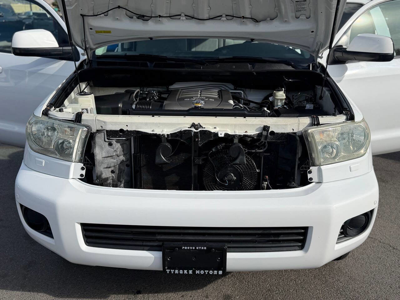 Used 2008 Toyota Sequoia SR5 image 85