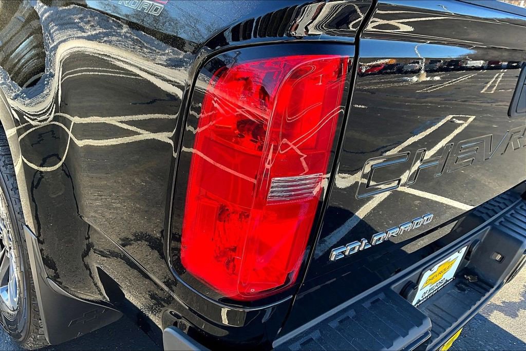 Used 2021 Chevrolet Colorado Z71 w/ Safety Package image 24