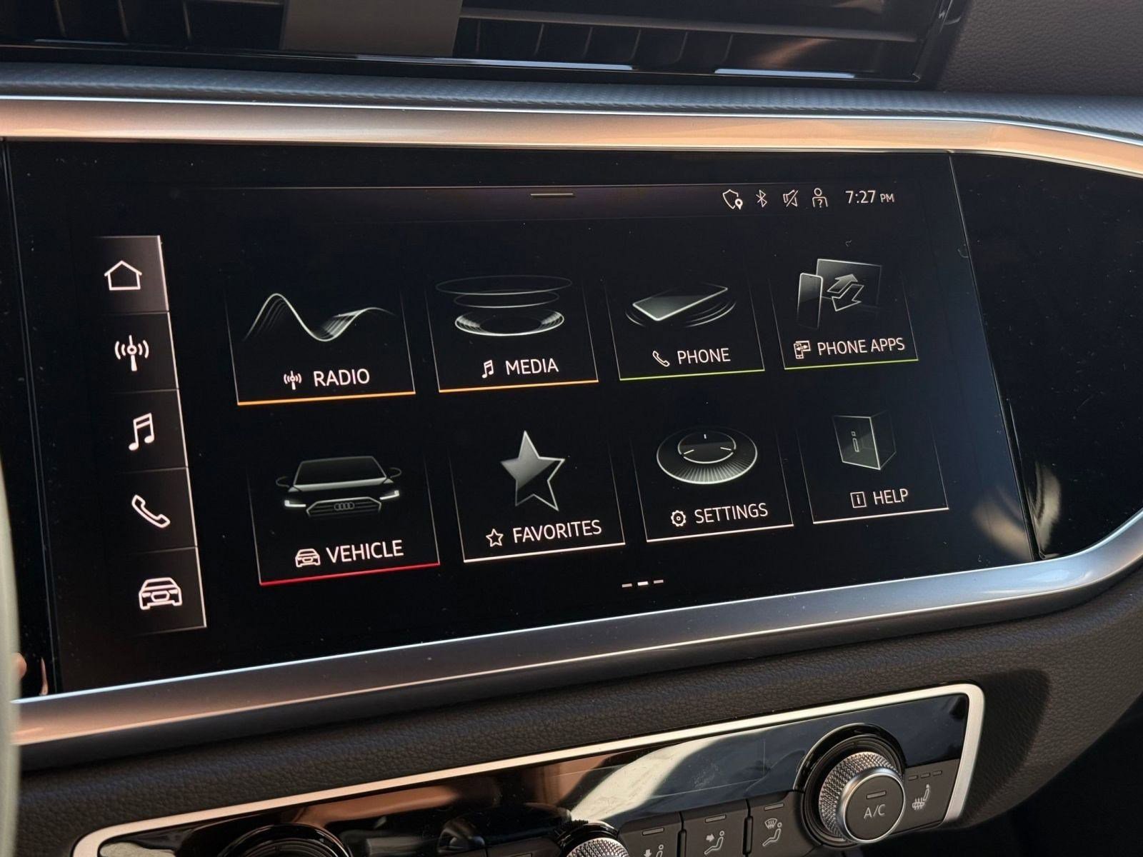 New 2025 Audi Q3 2.0T Premium image 27