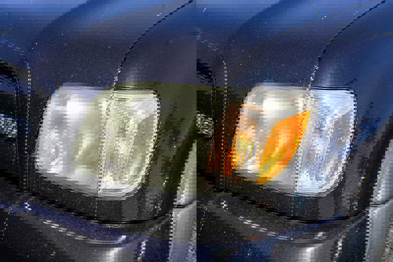 Used 2021 RAM 1500 Limited w/ Night Edition image 4