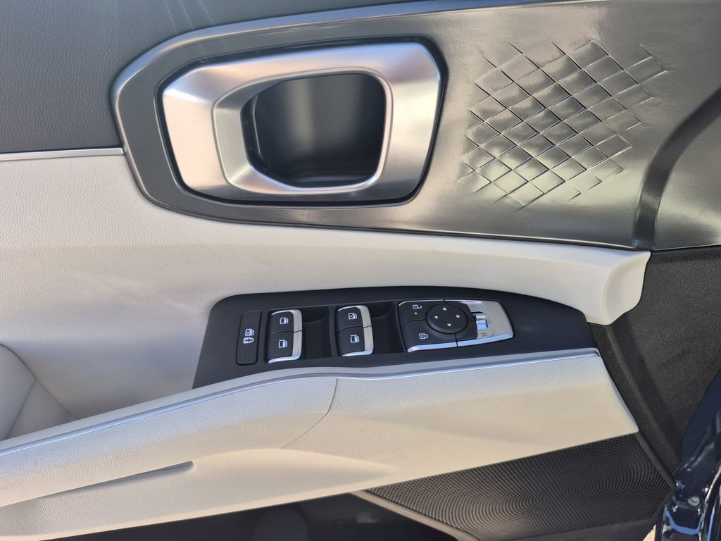 New 2026 Kia Sorento S image 7