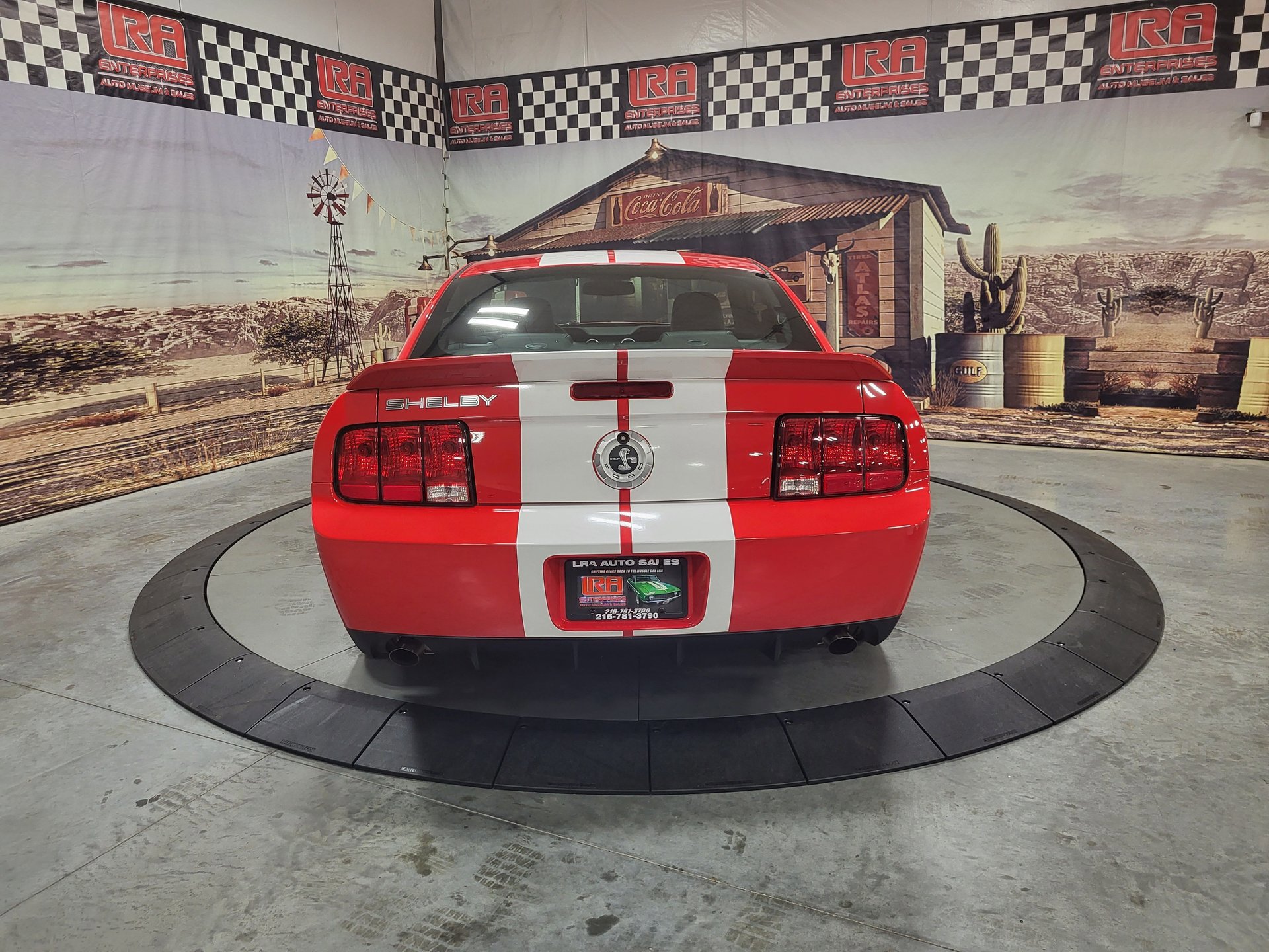 Used 2007 Ford Mustang Shelby GT500 image 4