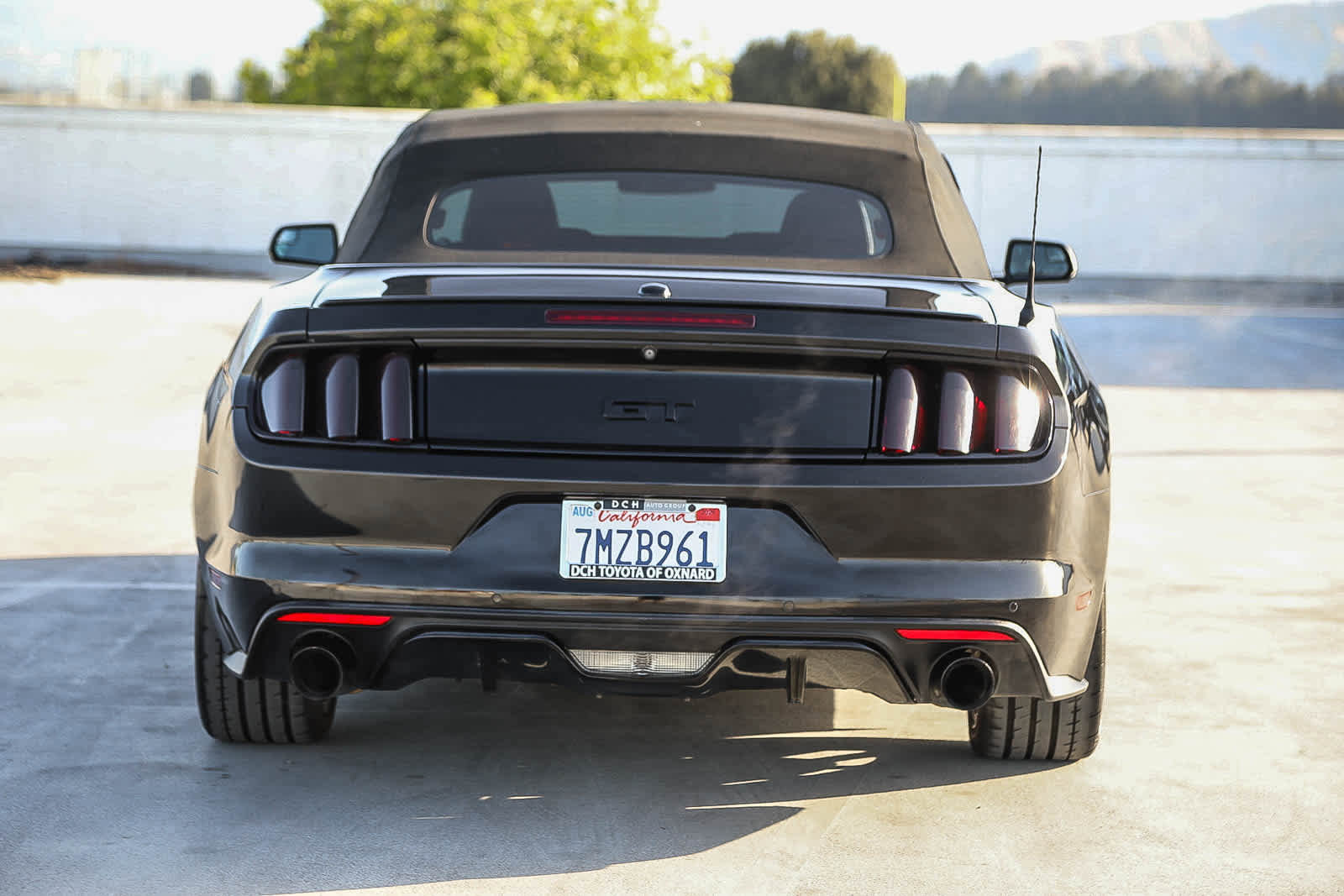 Used 2015 Ford Mustang GT Premium RWD image 6