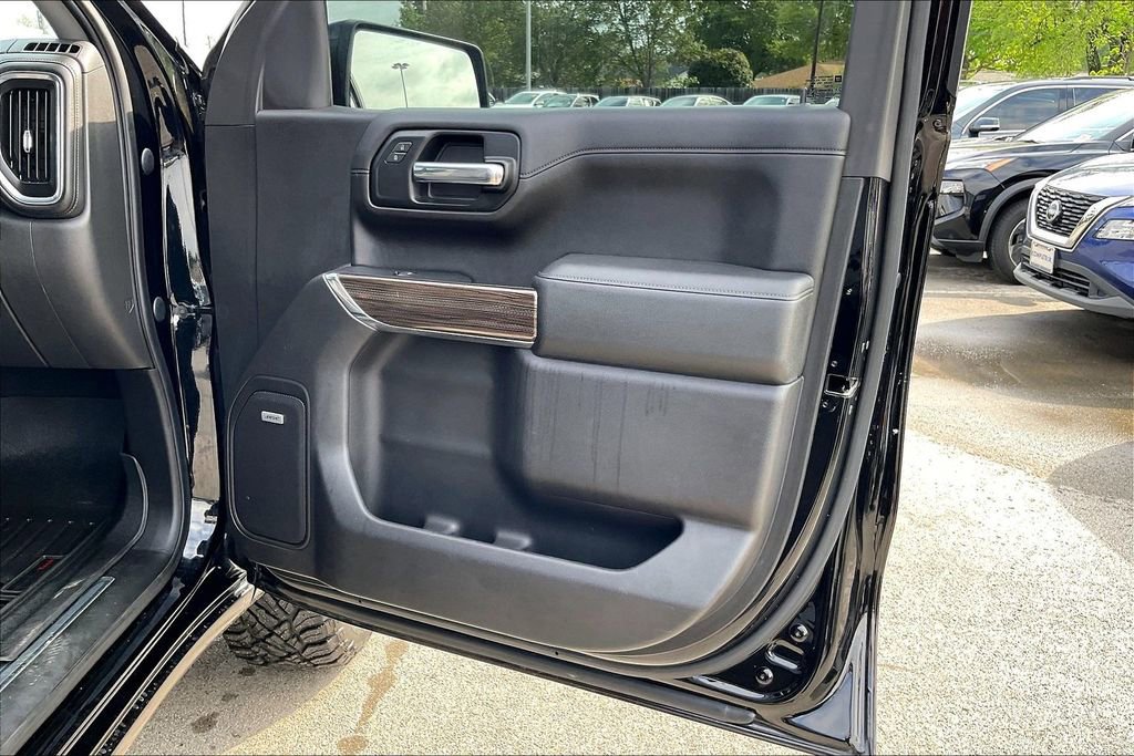 Used 2019 Chevrolet Silverado 1500 LT Trail Boss AWD/4WD image 25